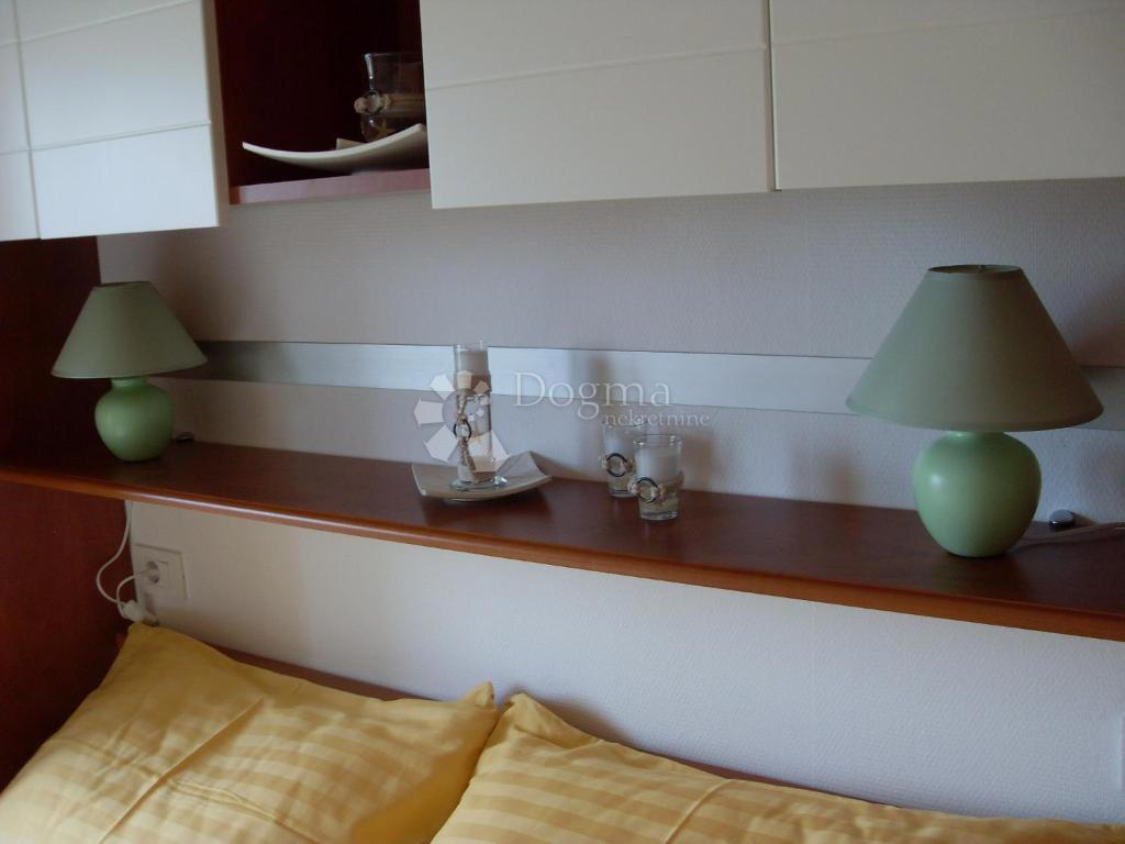 Hiša Novi Vinodolski, 262m2