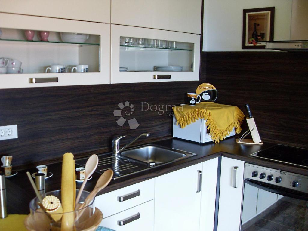 Hiša Novi Vinodolski, 262m2