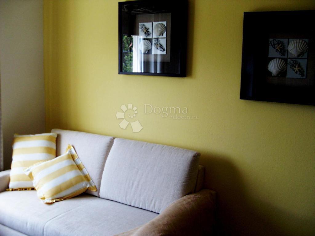 Hiša Novi Vinodolski, 262m2