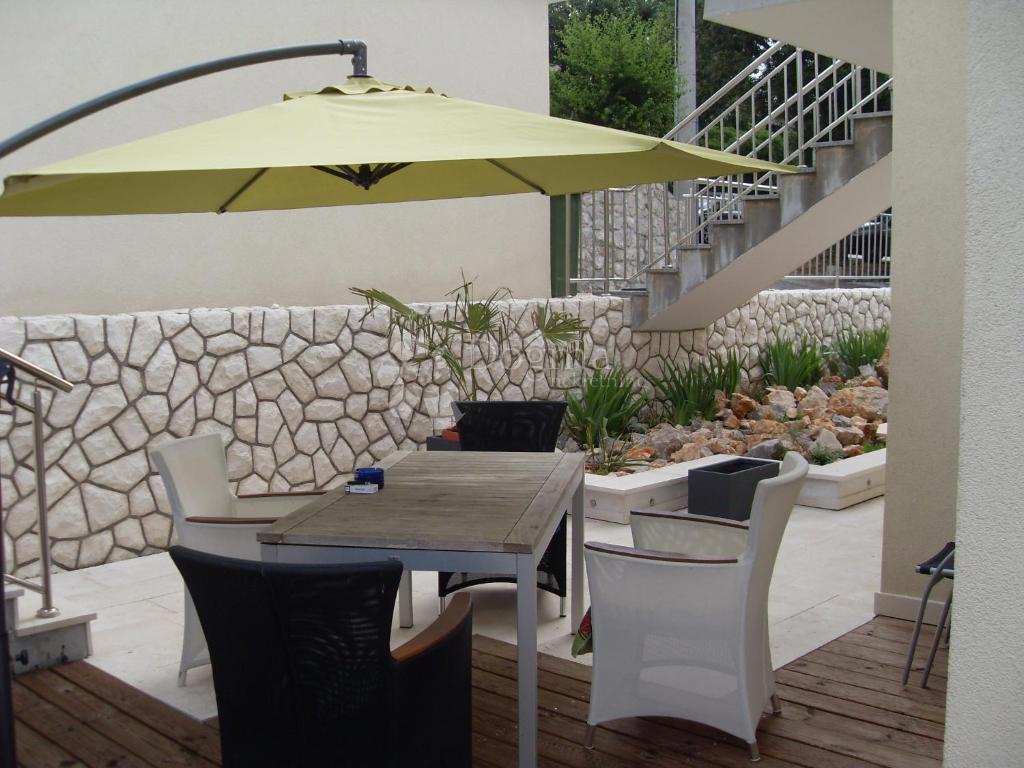 Hiša Novi Vinodolski, 262m2