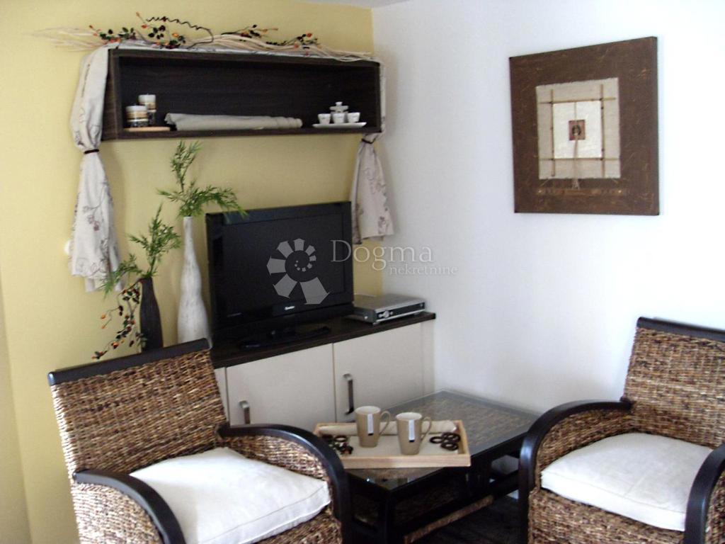 Hiša Novi Vinodolski, 262m2