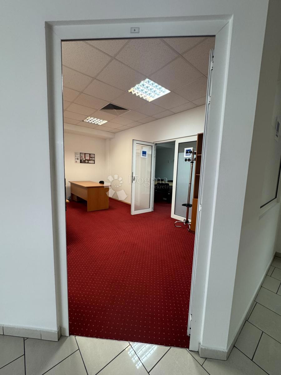 Poslovni prostor Škurinje, Rijeka, 325m2