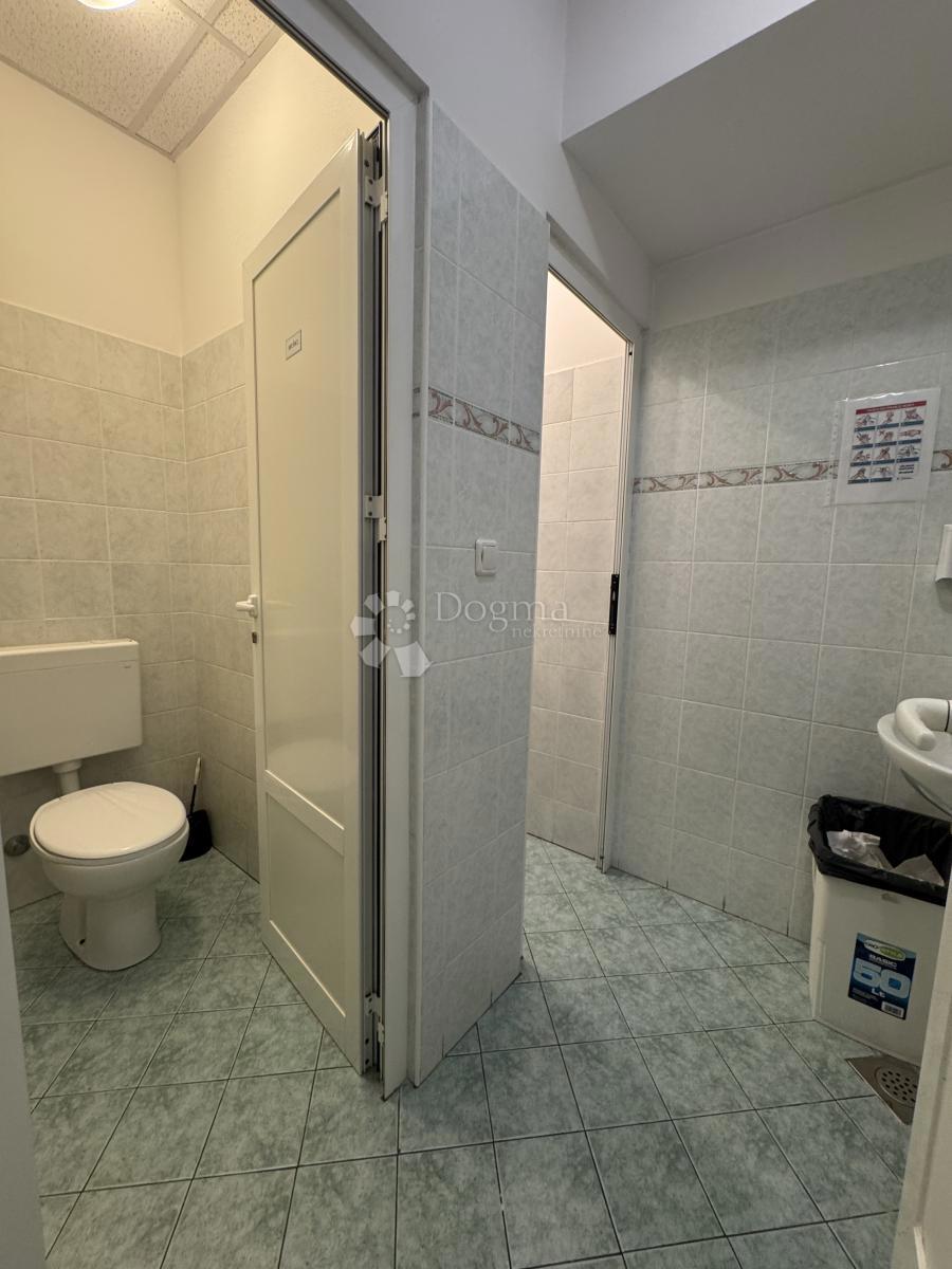 Poslovni prostor Škurinje, Rijeka, 325m2