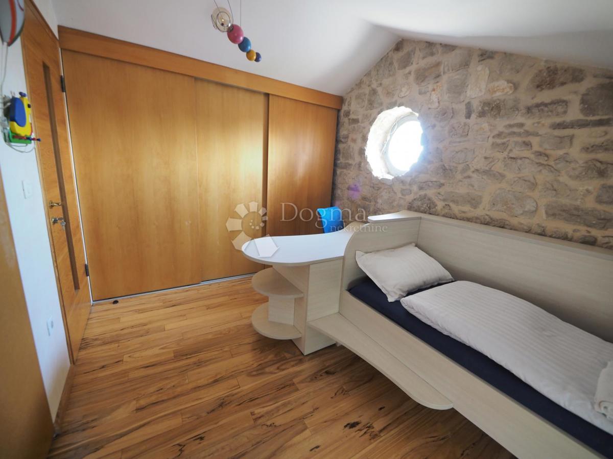 Hiša Funtana, 175m2