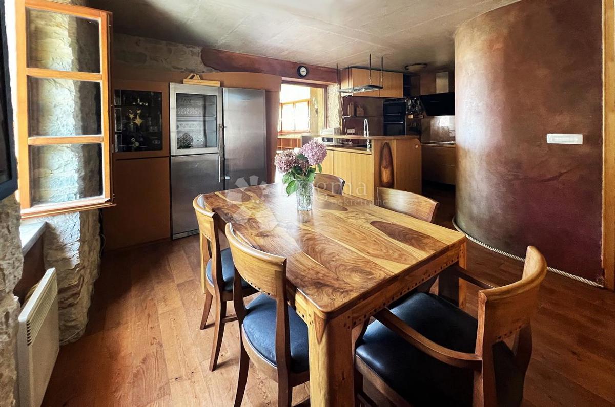 Hiša Funtana, 175m2