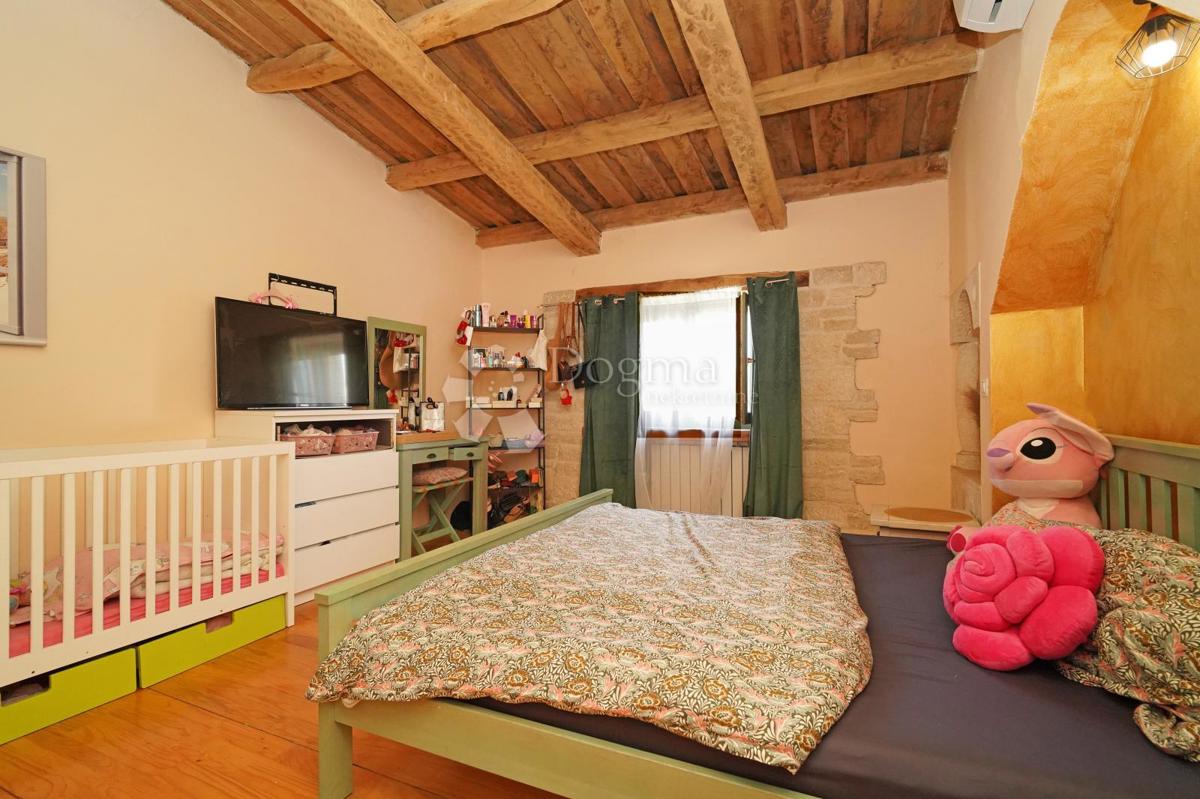 Hiša Valkarin, Poreč, 189m2