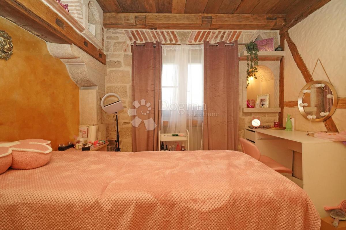 Hiša Valkarin, Poreč, 189m2