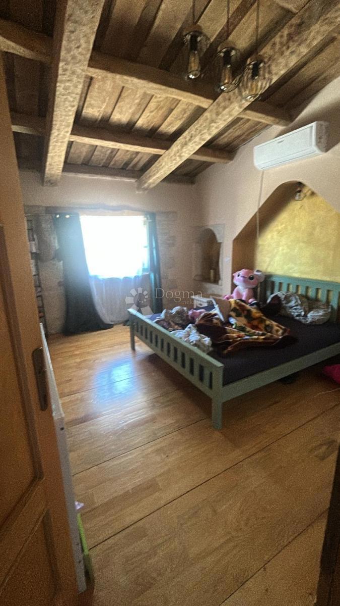 Hiša Valkarin, Poreč, 189m2