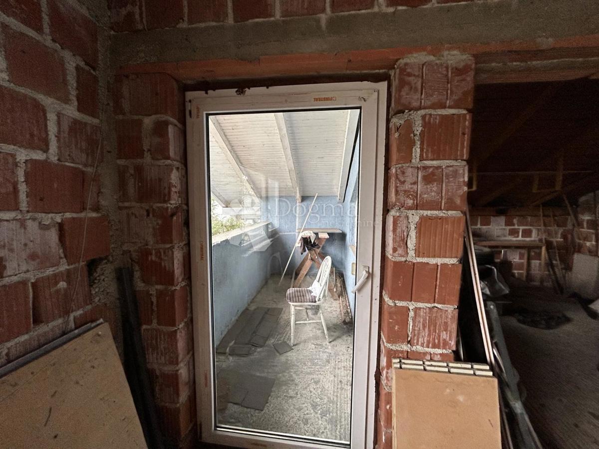 Hiša Kerestinec, Sveta Nedelja, 190m2