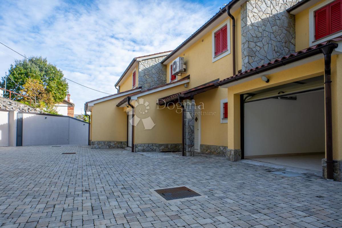 Hiša Bregi, Matulji, 159,96m2