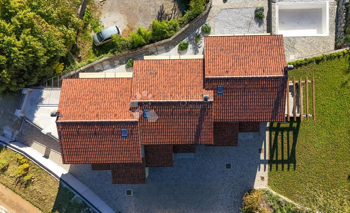 Hiša Bregi, Matulji, 159,96m2