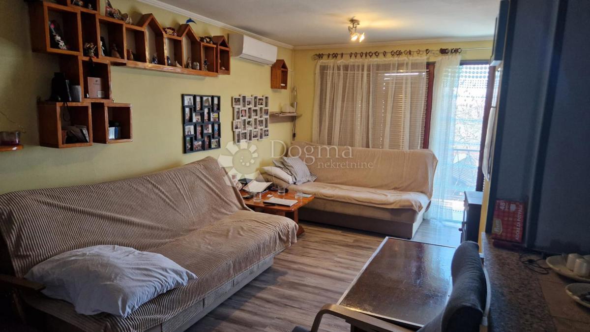 Hiša Bešlinec, Kloštar Ivanić, 150m2