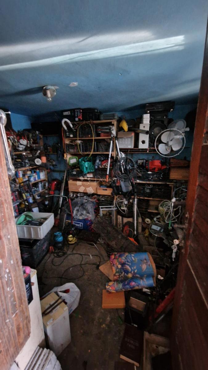 Hiša Bešlinec, Kloštar Ivanić, 150m2