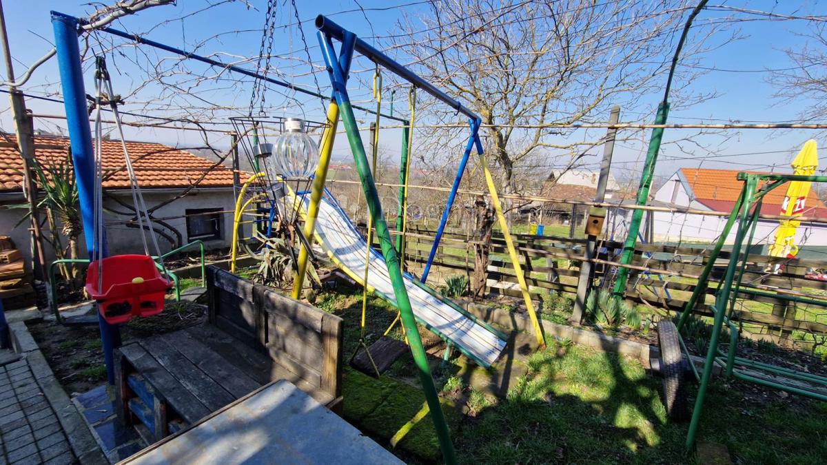 Hiša Bešlinec, Kloštar Ivanić, 150m2