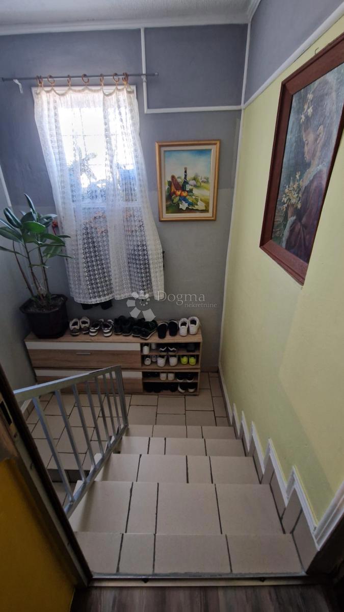 Hiša Bešlinec, Kloštar Ivanić, 150m2