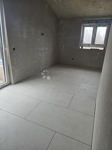 Hiša Hlapa, Dobrinj, 140m2