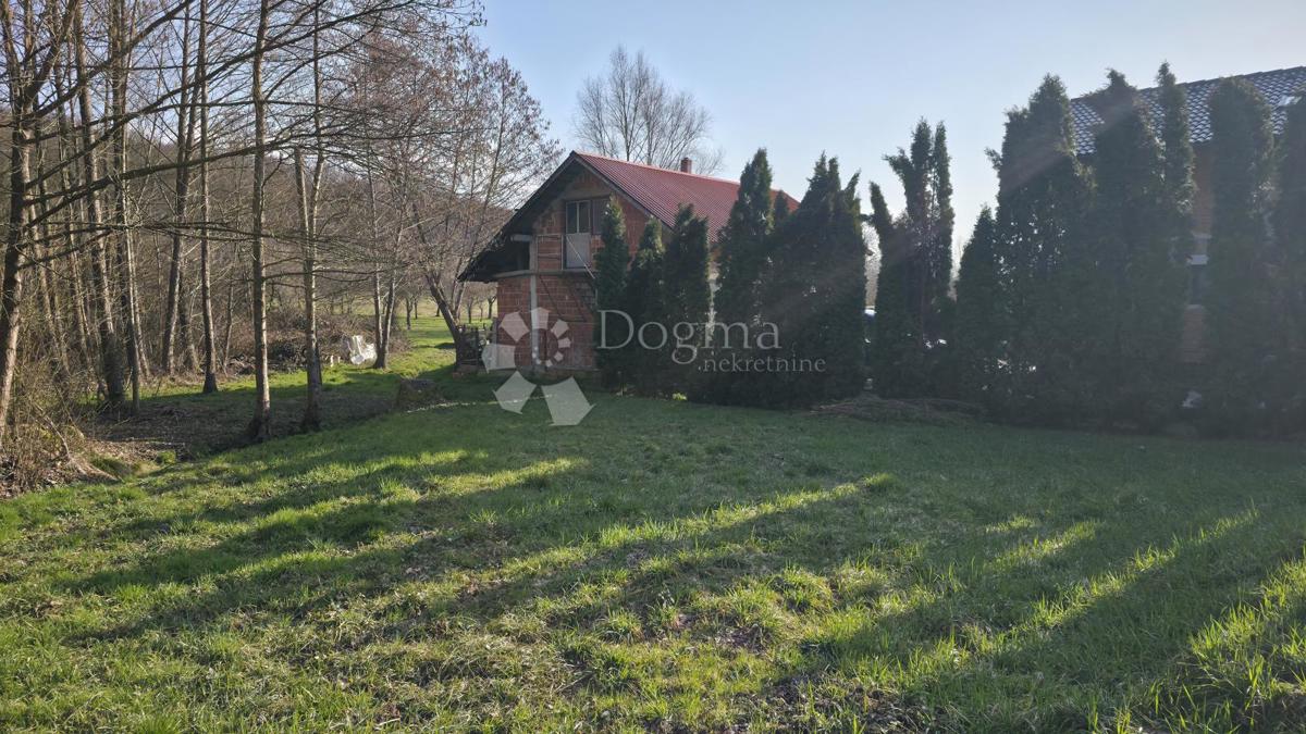 Zazidljivo zemljišče Hum Zabočki, Zabok, 637m2