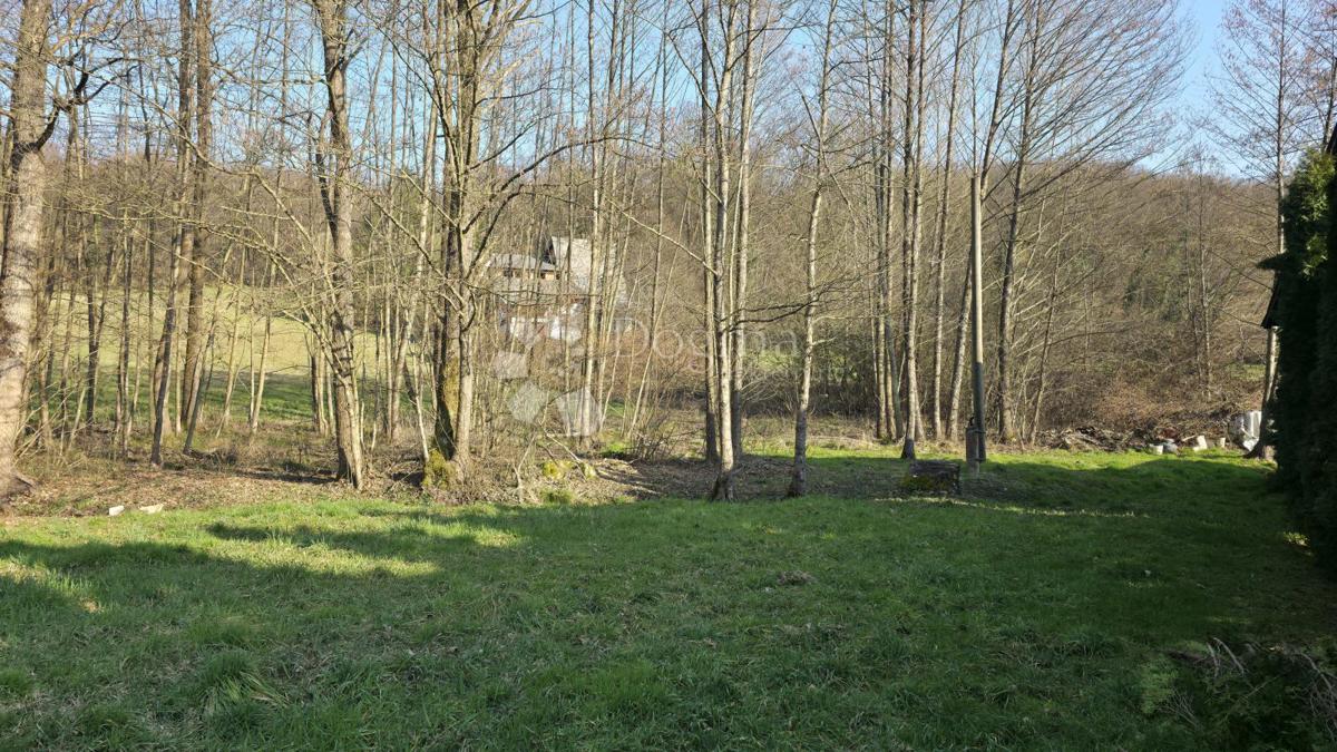 Zazidljivo zemljišče Hum Zabočki, Zabok, 637m2