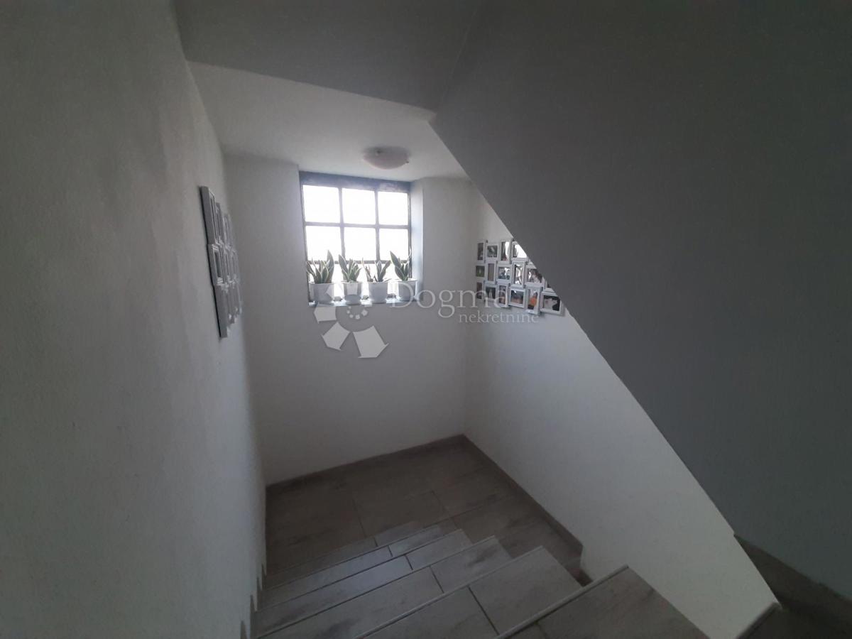 Hiša Gornja Bistra, Bistra, 208m2