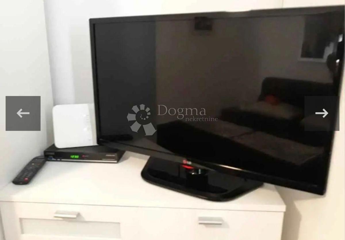 Hiša Okrug Gornji, Okrug, 82m2