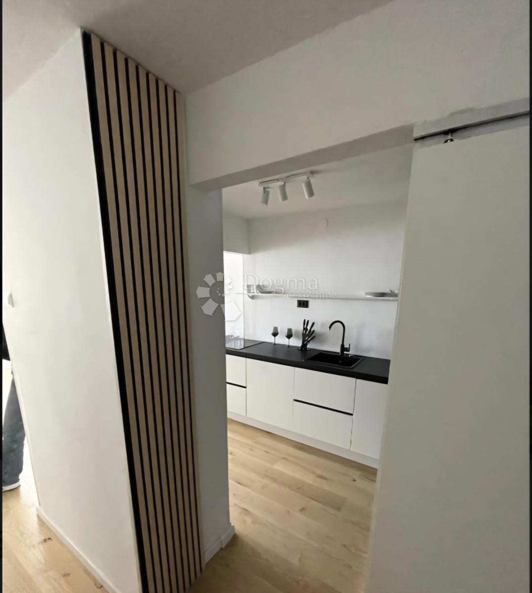 Stanovanje Baldekin, Šibenik, 42,62m2