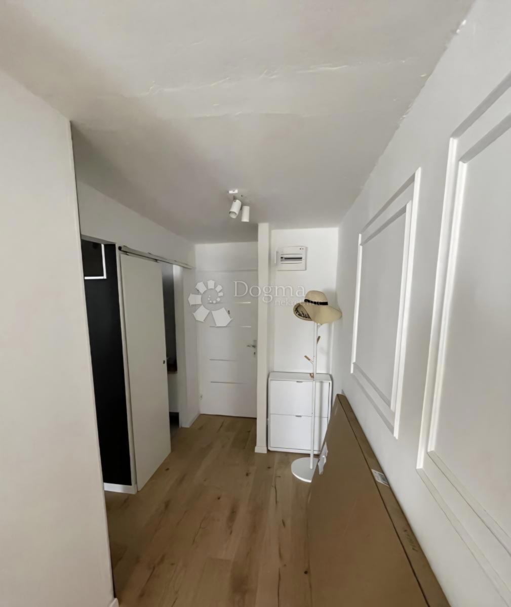 Stanovanje Baldekin, Šibenik, 42,62m2