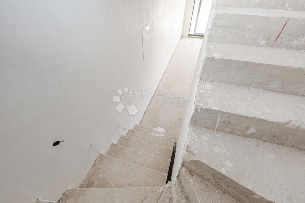 Hiša Murter, 176,72m2