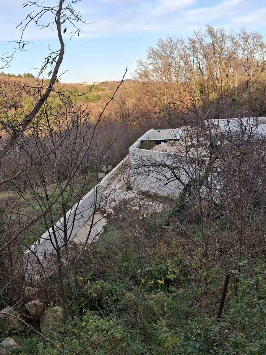 Zazidljivo zemljišče Labin, 150m2