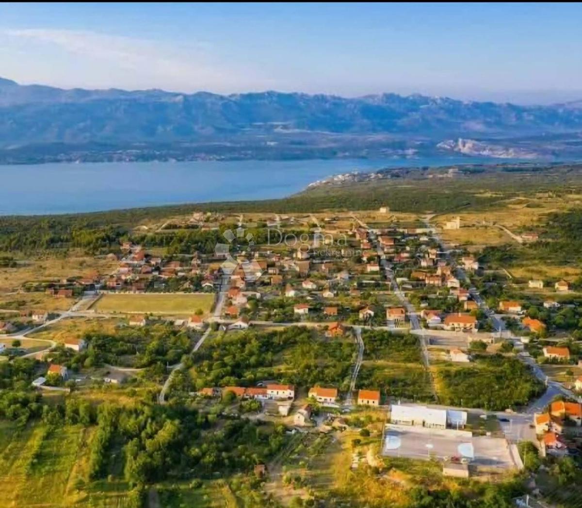 Zazidljivo zemljišče Paljuv, Novigrad, 1.938m2