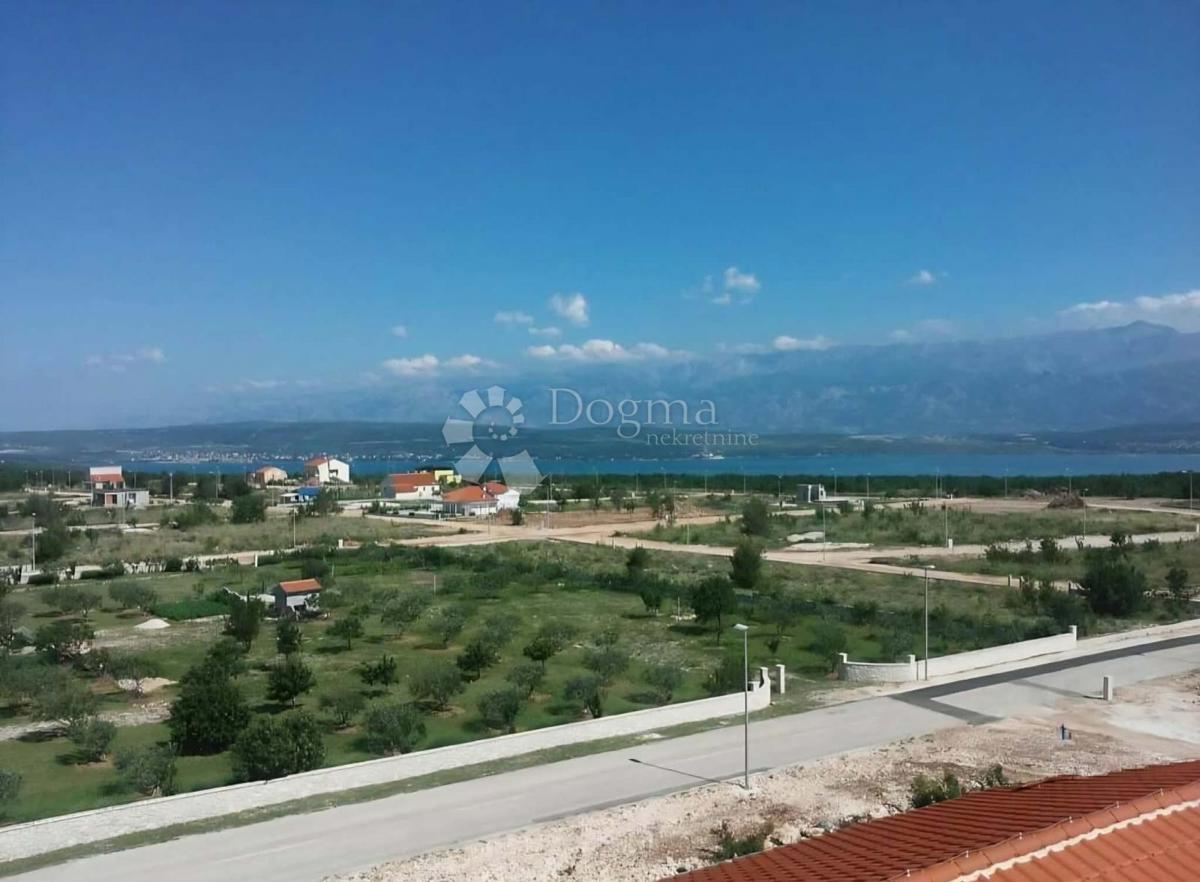 Zazidljivo zemljišče Paljuv, Novigrad, 1.938m2