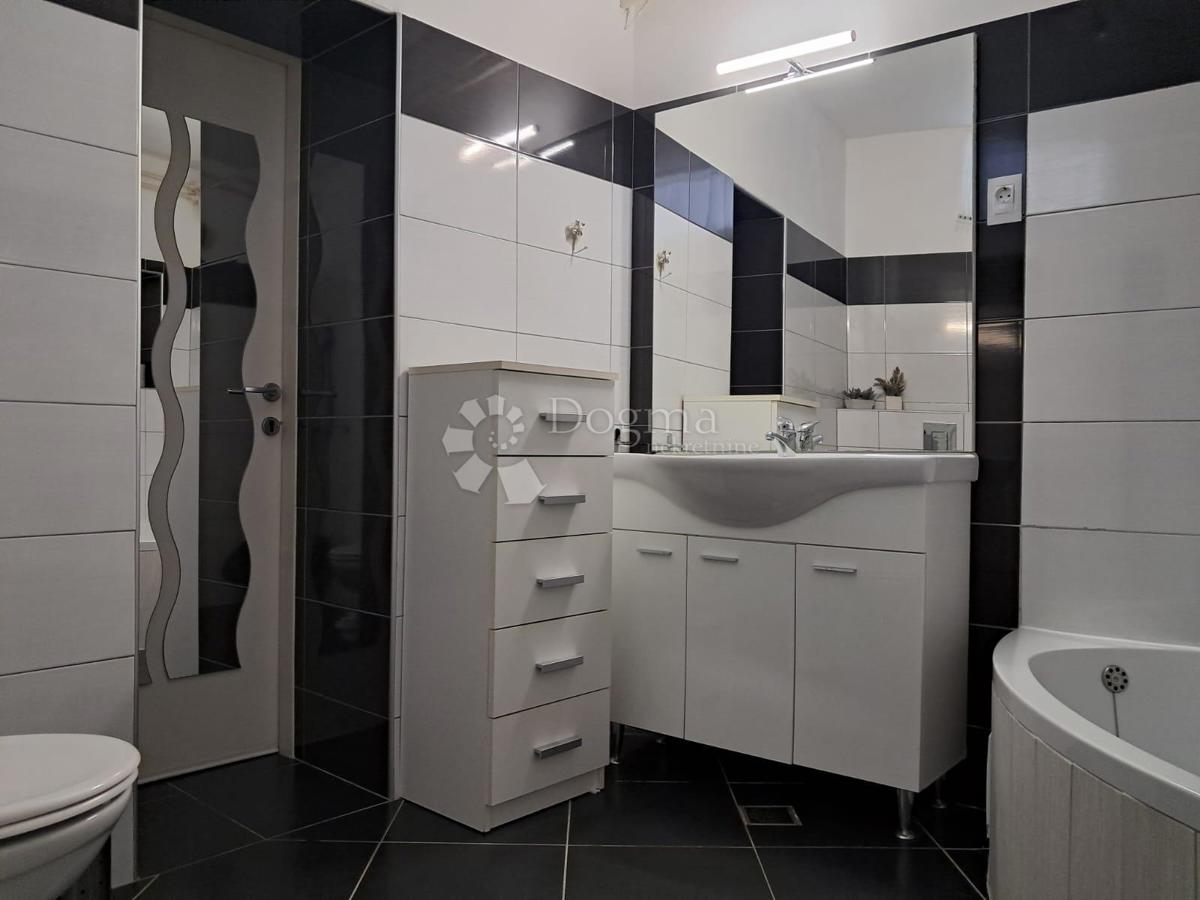 Hiša Vodnjan, 160m2