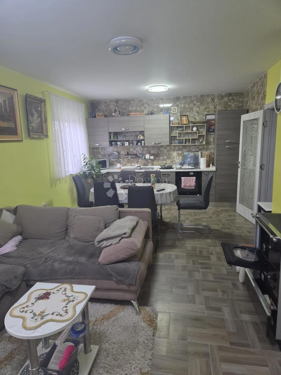 Hiša Lučko, Novi Zagreb - Zapad, 85m2