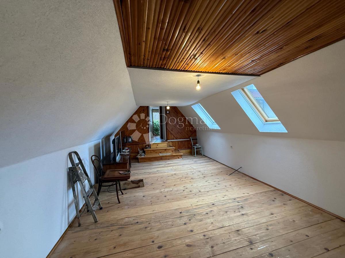 Hiša Brušane, Gospić - Okolica, 100m2