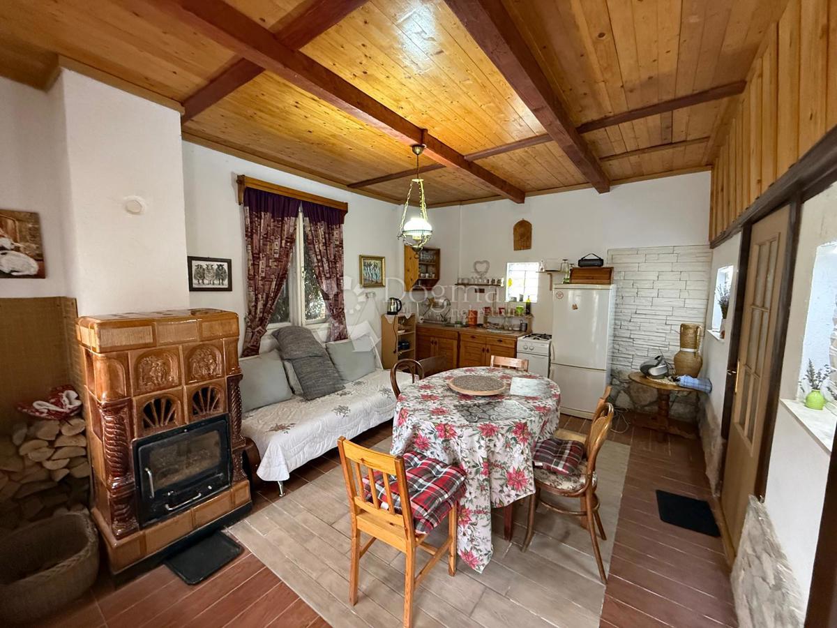 Hiša Brušane, Gospić - Okolica, 100m2