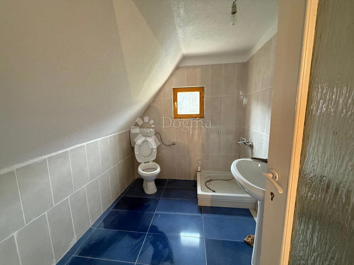 Hiša Brušane, Gospić - Okolica, 100m2