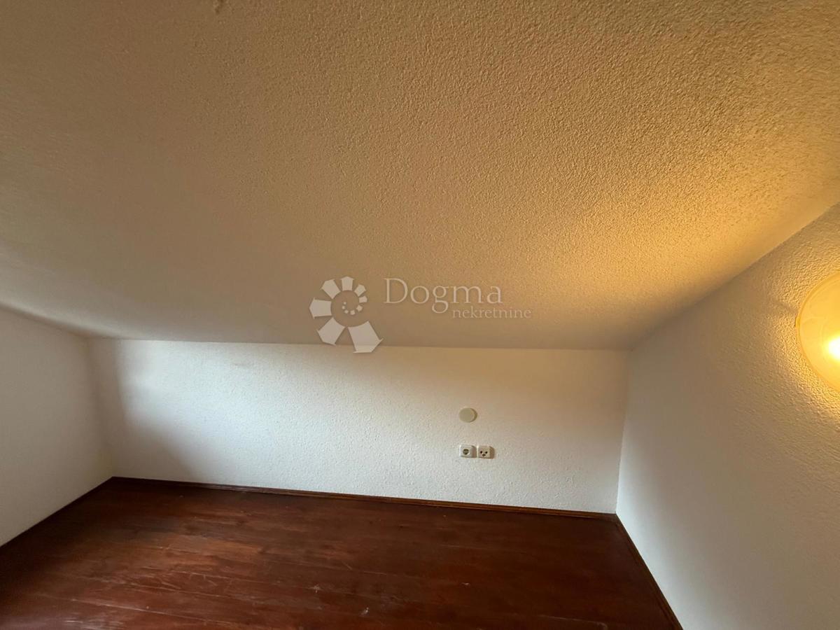 Hiša Brušane, Gospić - Okolica, 100m2