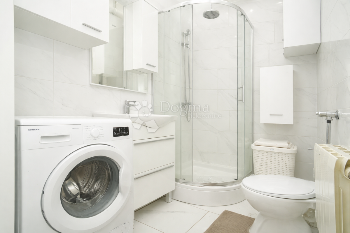 Stanovanje Centar, Pula, 85,90m2