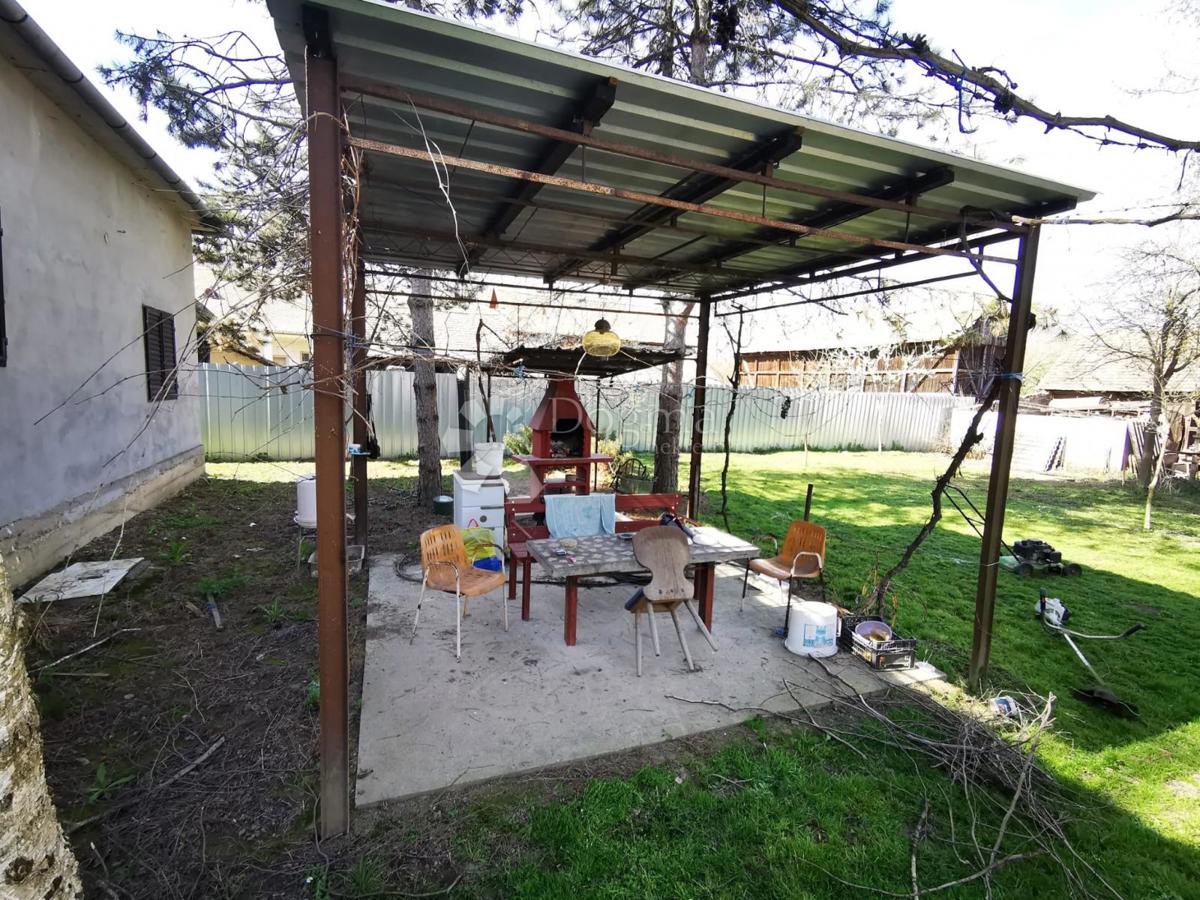 Hiša Pačetin, Trpinja, 180m2