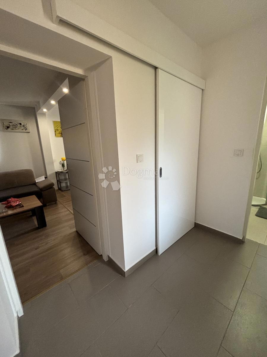 Hiša Sesvetski Kraljevec, Sesvete, 167m2