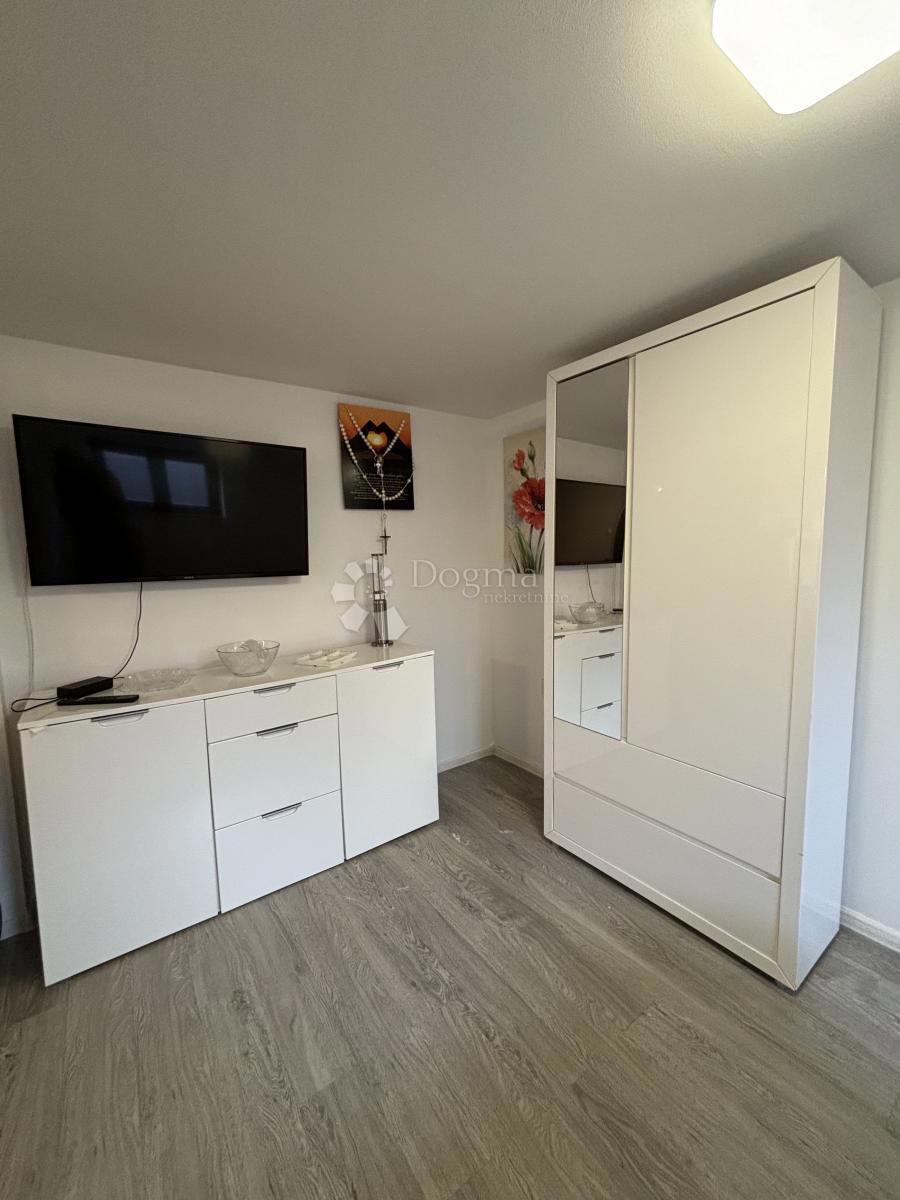 Hiša Sesvetski Kraljevec, Sesvete, 167m2