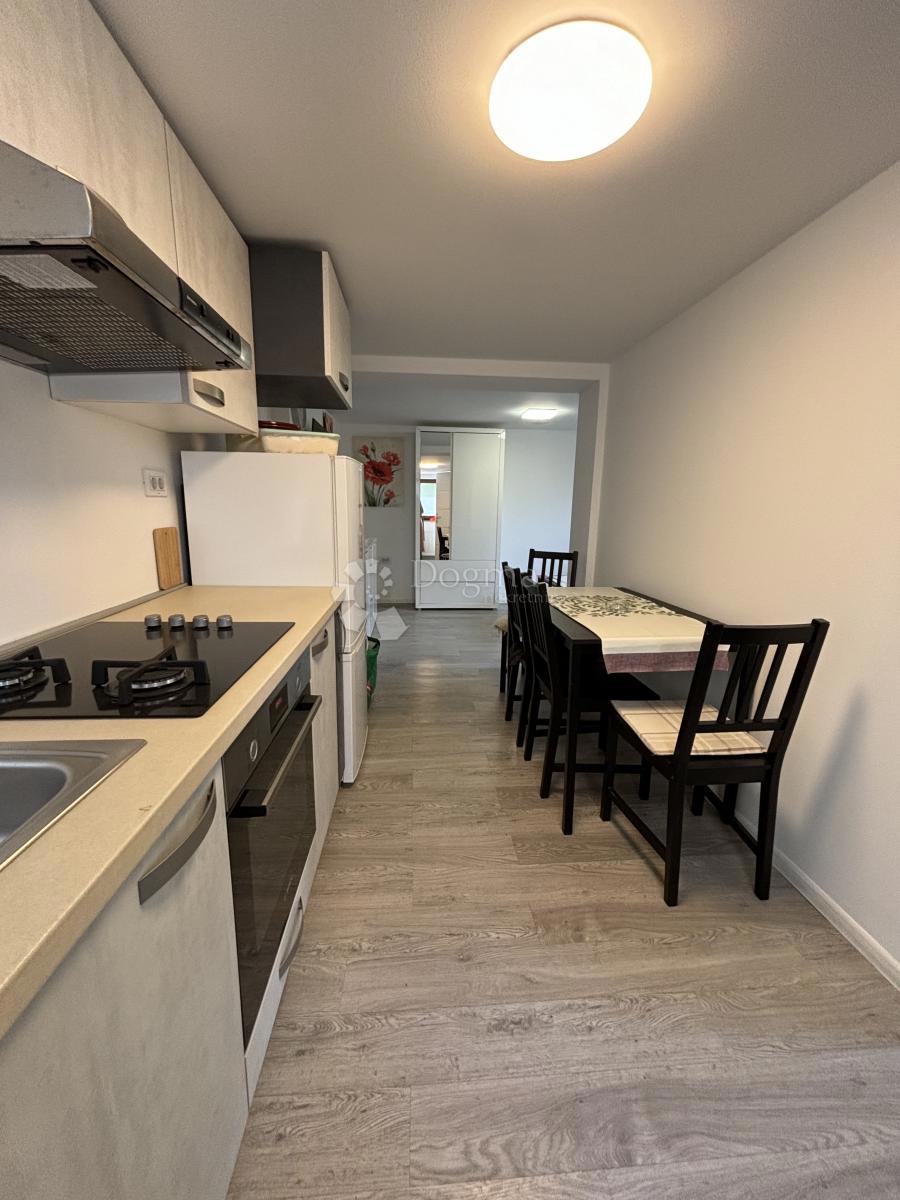 Hiša Sesvetski Kraljevec, Sesvete, 167m2