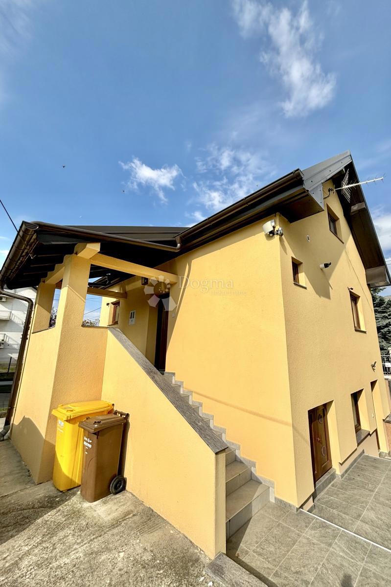 Hiša Sesvetski Kraljevec, Sesvete, 167m2