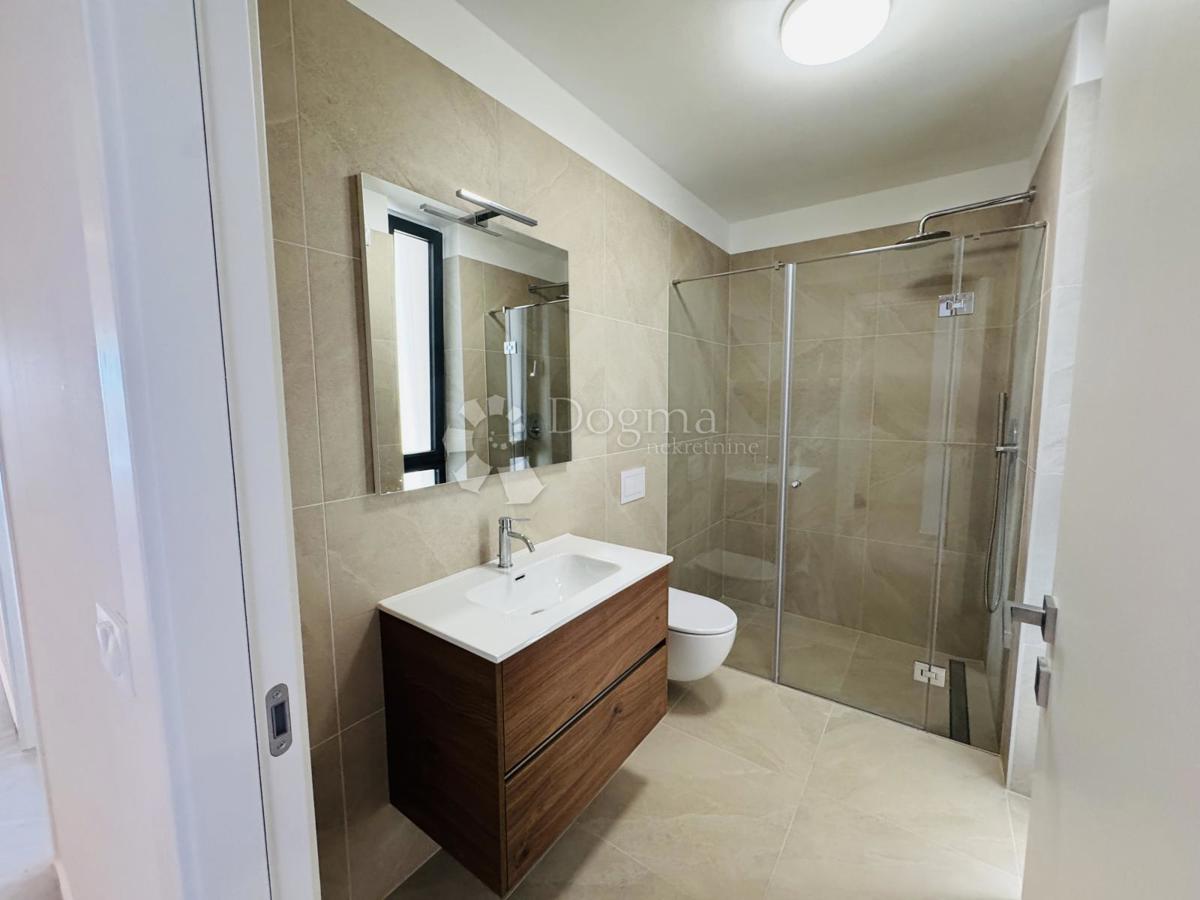 Stanovanje Novigrad, 134,99m2