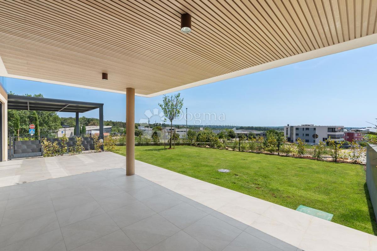 Stanovanje Novigrad, 134,99m2