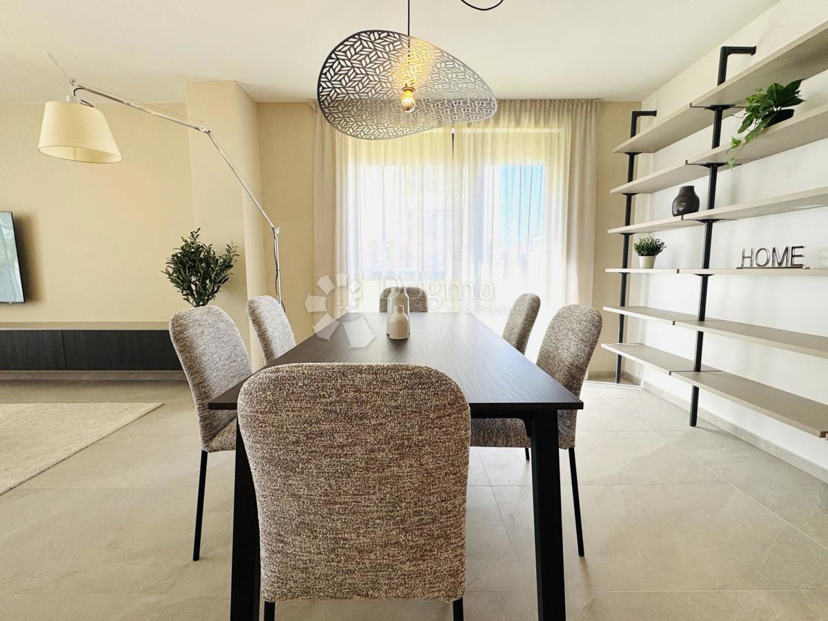 Stanovanje Novigrad, 134,99m2