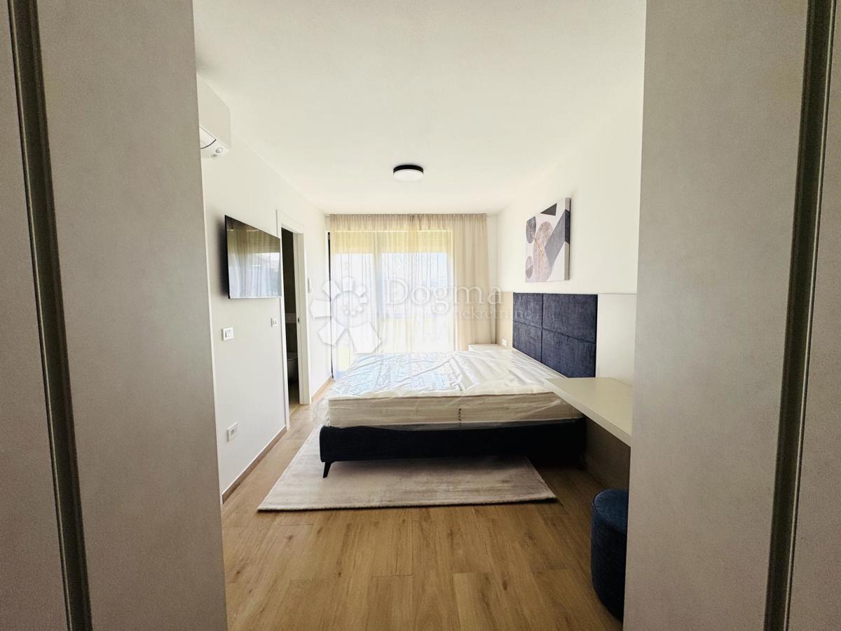 Stanovanje Novigrad, 134,99m2