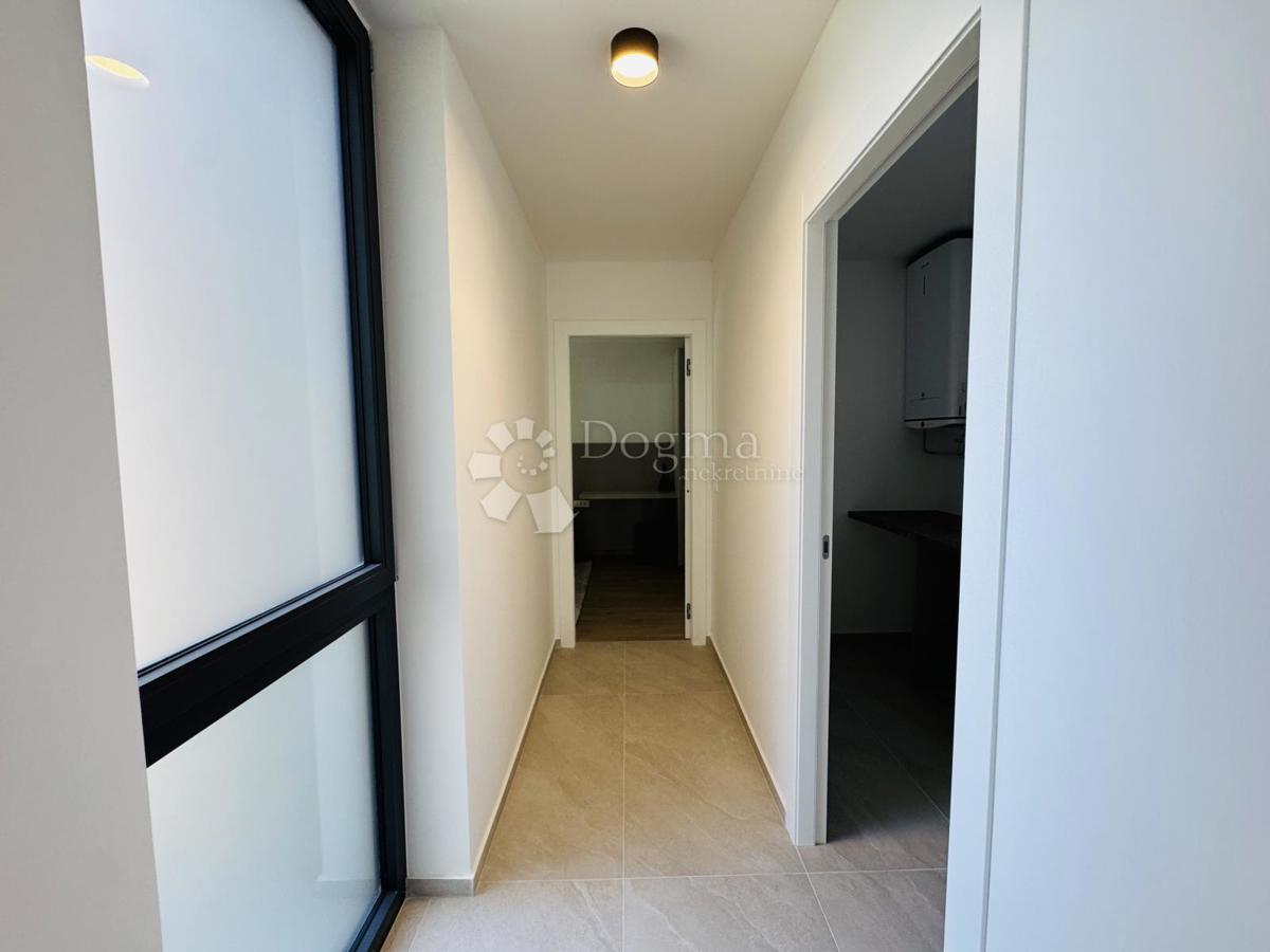 Stanovanje Novigrad, 134,99m2