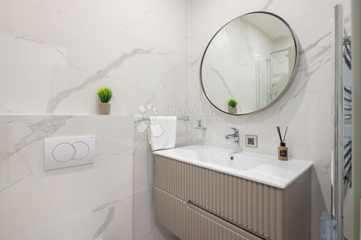 Hiša Kaštel Sućurac, Kaštela, 25m2