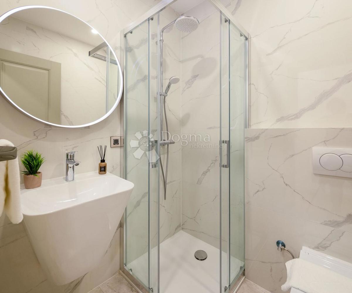 Hiša Kaštel Sućurac, Kaštela, 25m2