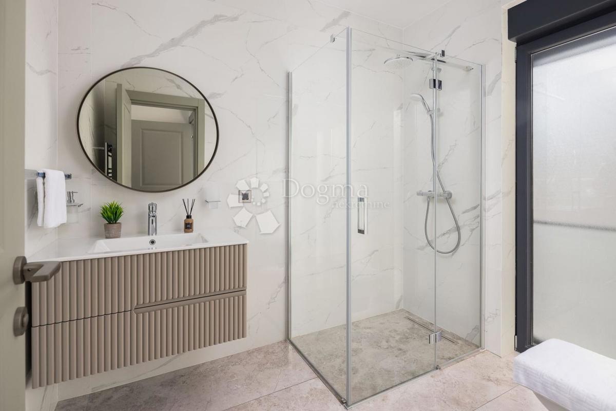 Hiša Kaštel Sućurac, Kaštela, 25m2